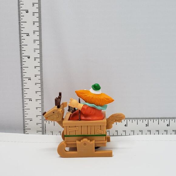 1988 Hallmark Jingle Bell Clown Handcrafted Musical Holiday Christmas Ornament - Picture 8 of 8